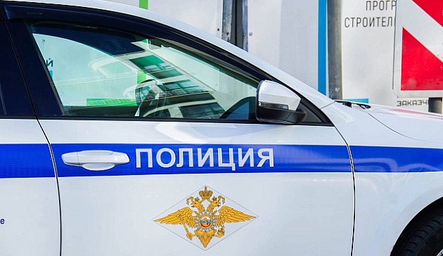 Полицейские района Замоскворечье задержали подозреваемого в угоне элитного автомобиля с автомойки
