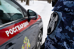 В  Москве сотрудники Росгвардии помогли пенсионеру с переломом ноги